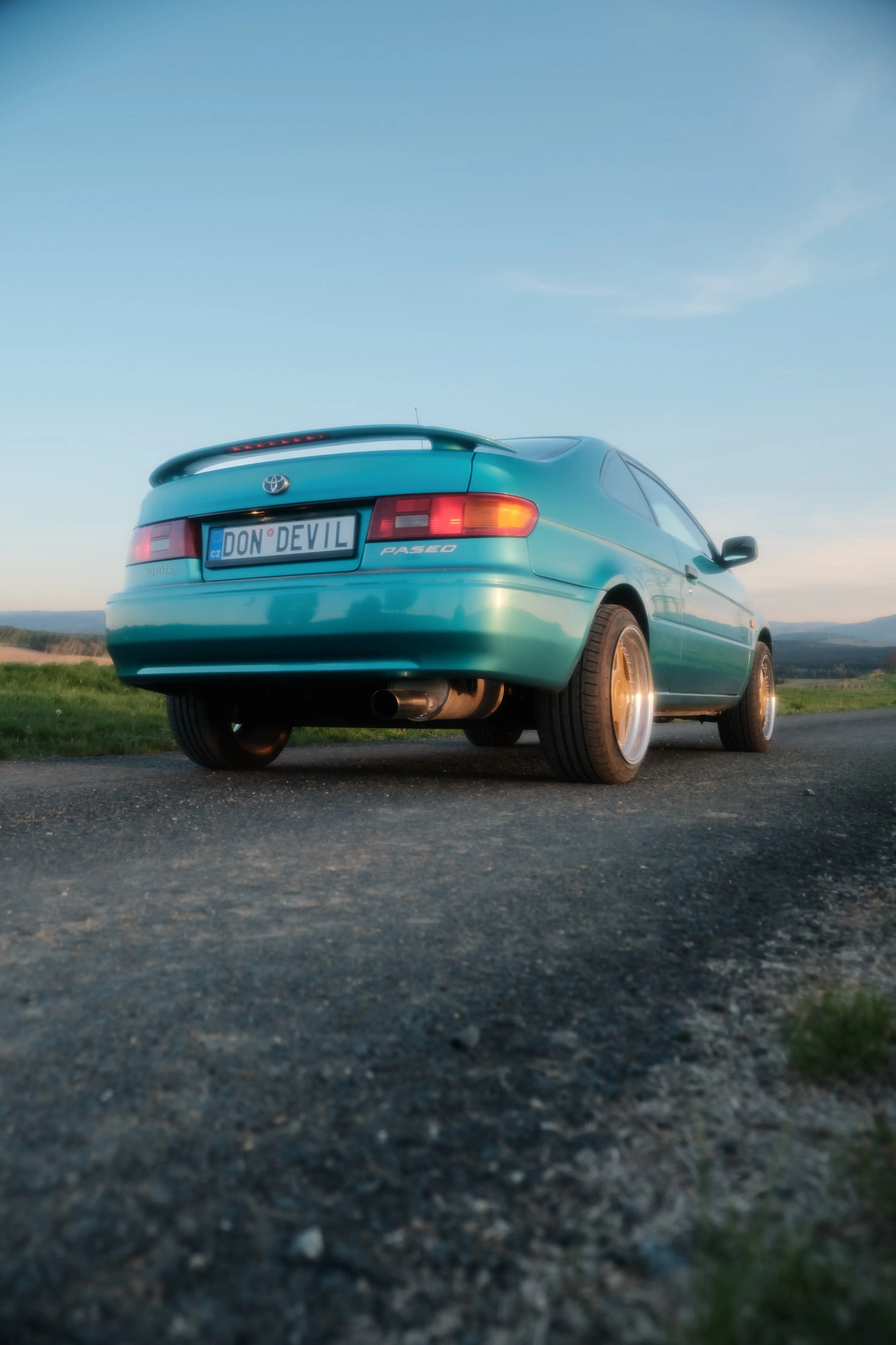 Fotografie paseo 4 (automotive foto).